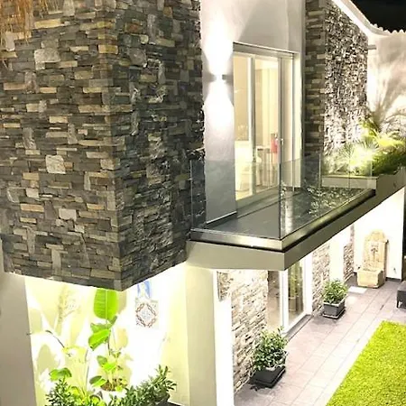 Dimora Dei Lidi Villa Fontane Bianche